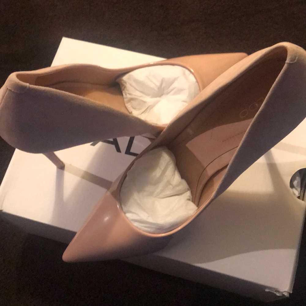 NEW Aldo Blush color heels/pumps/shoes